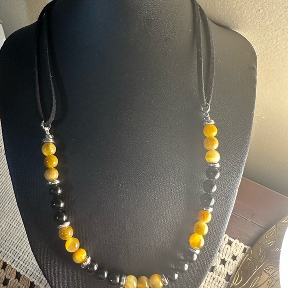 Handcrafted Bohemian Tiger Eye and Tourmaline Choker Necklace - Picture 6 of 6